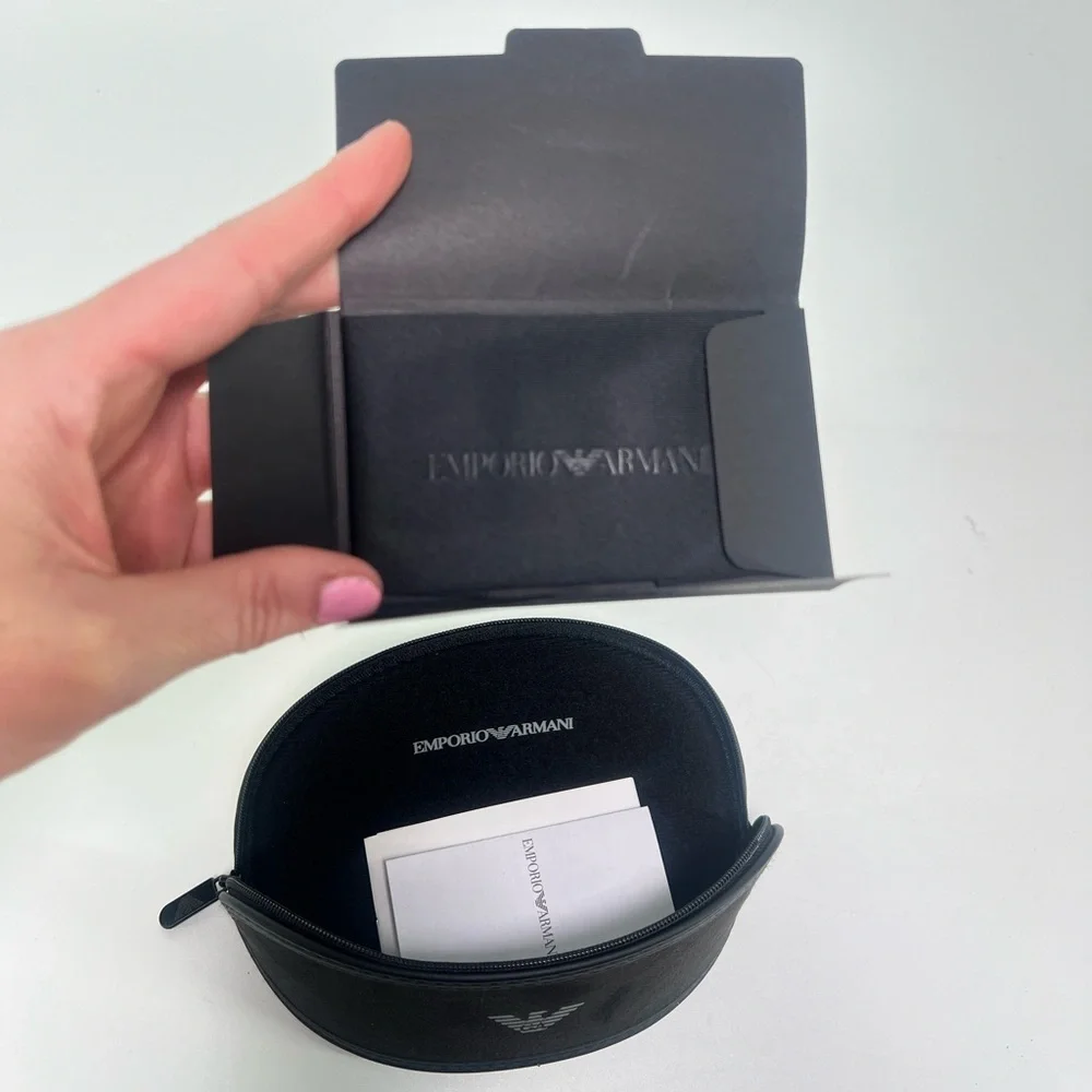 NEW Unused Emporio Armani Black Soft Side Zipped Eyewear Case w Cleaning Cloth
